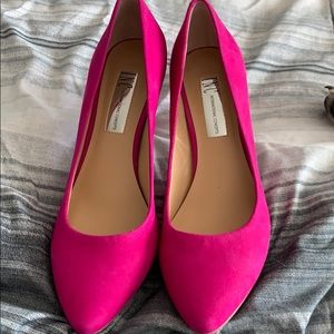 Inc pink heels